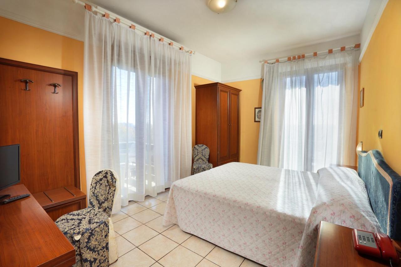 Hotel Salus Montecatini Terme Exterior photo
